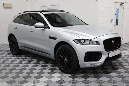 JAGUAR F-PACE 3.0 D300 V6 S Auto AWD Euro 6 (s/s) 5dr