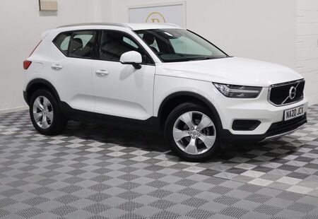 VOLVO XC40 1.5 T3 Momentum Auto Euro 6 (s/s) 5dr