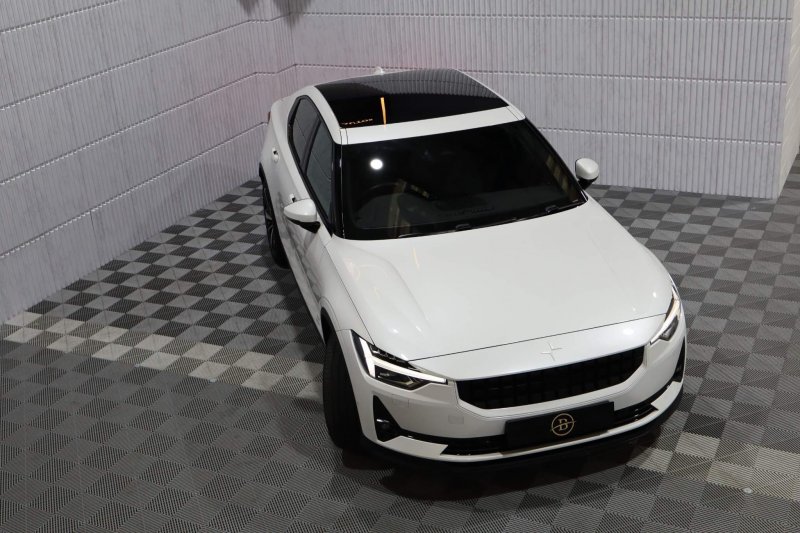 POLESTAR 2